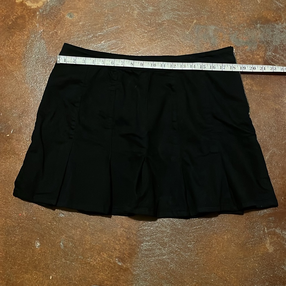 No Boundaries Black Skater Mini Skirt - Picture 8 of 10